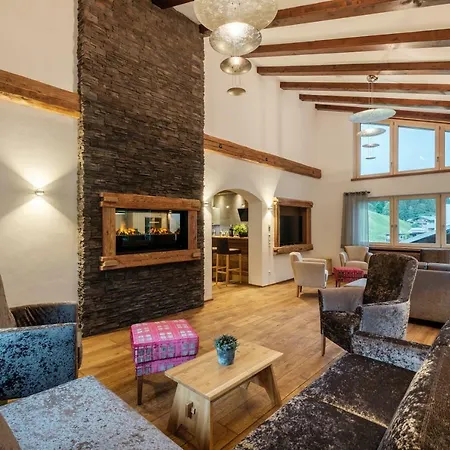 Bergchalet Baad Hotel Mittelberg