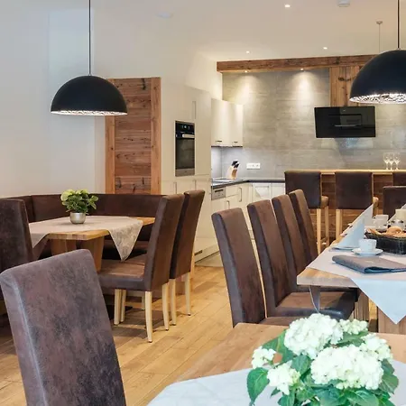 Bergchalet Baad Hotel Mittelberg